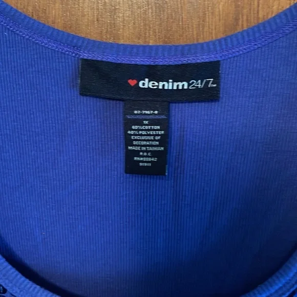 Women’s tank top - Picture 2 of 3